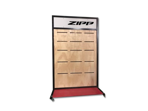 Eventos ZIPP - Expositor Zipp Ranurado Bifaz 2022