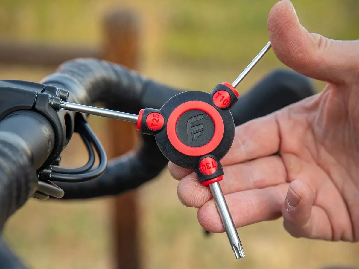 Herramienta Feedback Sports Llave Y 3 Way Torx 10/25/30